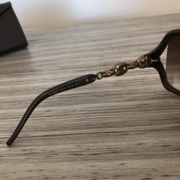 Gucci sunglasses main image 6